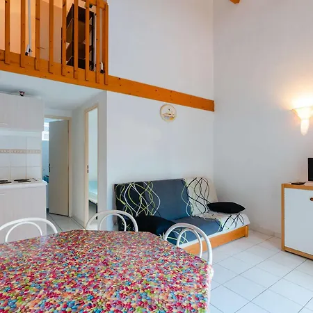 Villa Pavillon Climatise 3 Pieces Avec Mezzanine, Terrasse, A 200m De La - 6 Couchages - Fr-1-409-153 Narbonne-Plage