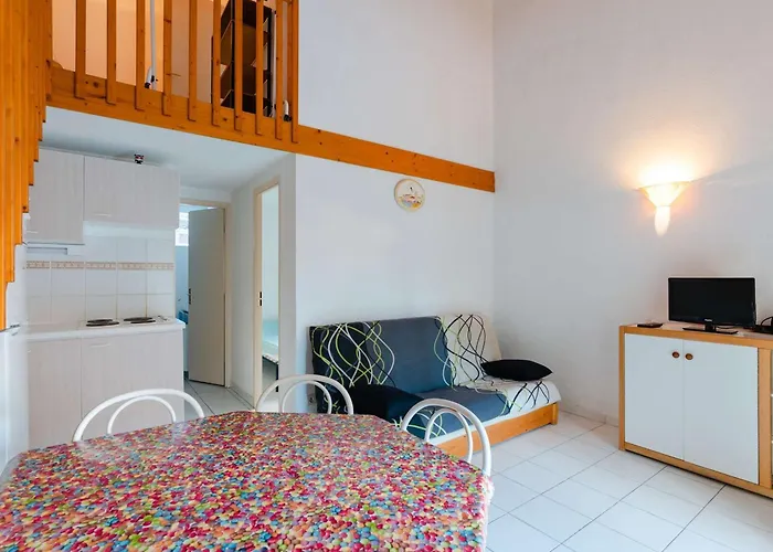 וילה Pavillon Climatise 3 Pieces Avec Mezzanine, Terrasse, A 200m De La - 6 Couchages - Fr-1-409-153 נרבון-פלאז'